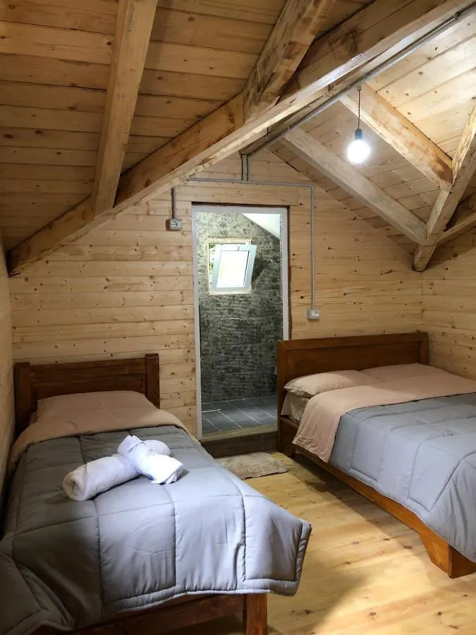 Livadhi Guesthouse Moll' e Shoshit