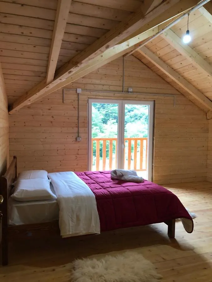 Livadhi Guesthouse Komani Lake Moll' e Shoshit Bed & Breakfast